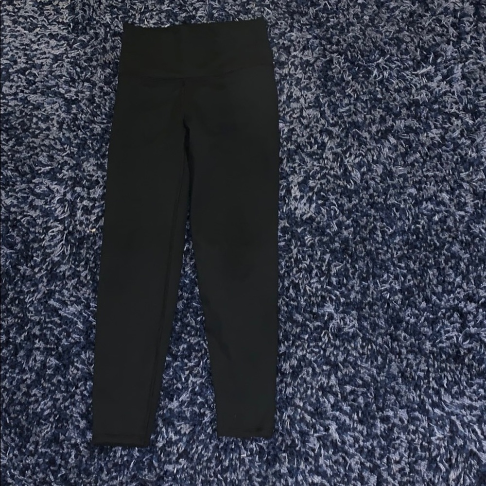 Black American eagle leggings size XS short